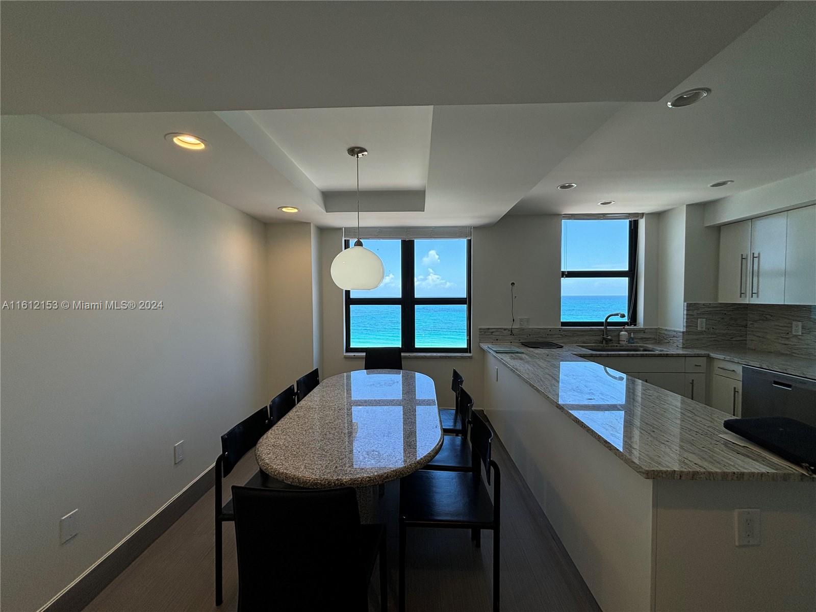 BALMORAL CONDO - Residential Lease