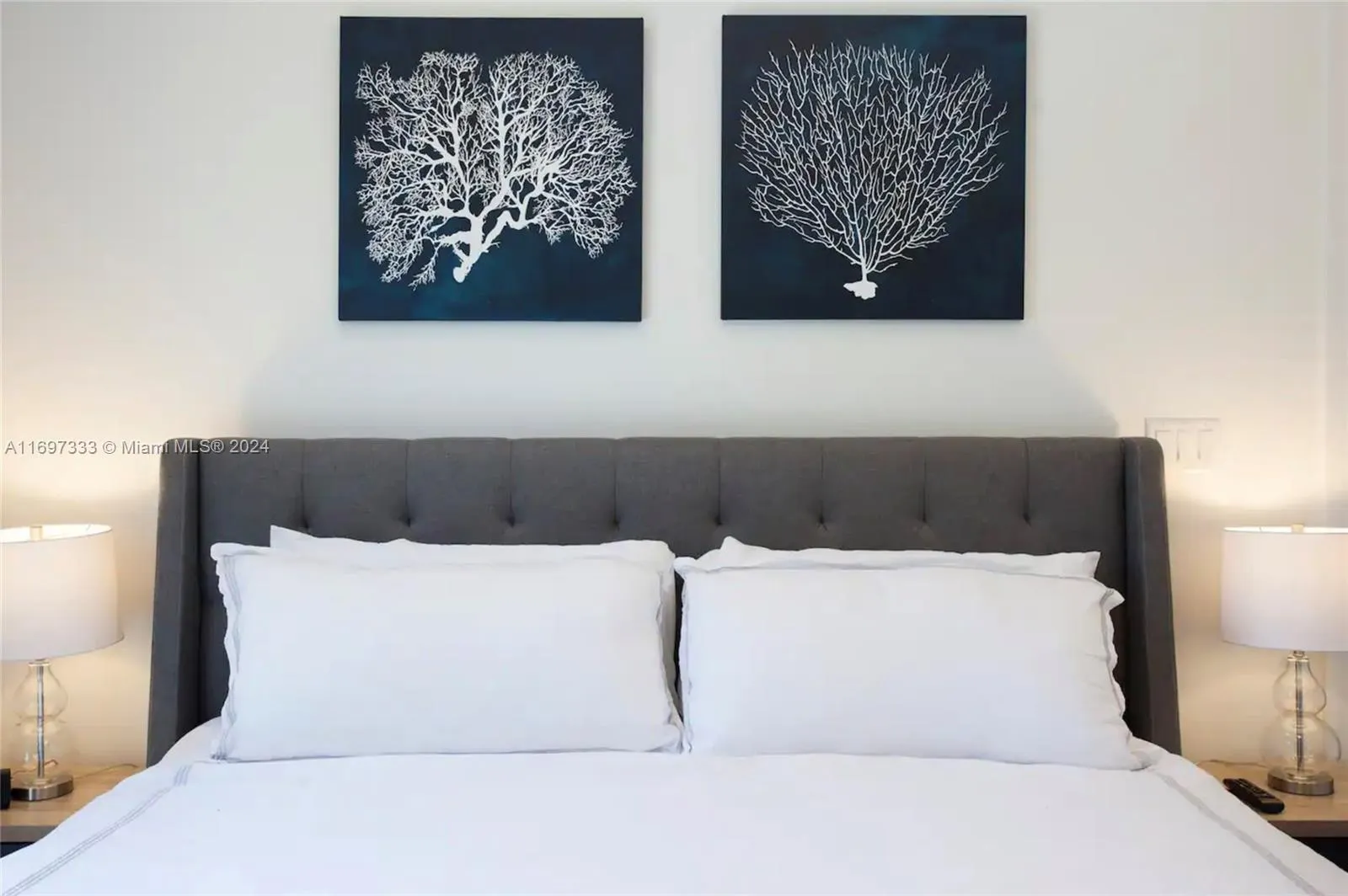 Fort Lauderdale, Florida 33304, United States, 4 Bedrooms Bedrooms, ,5 BathroomsBathrooms,Residential,Pending,31580