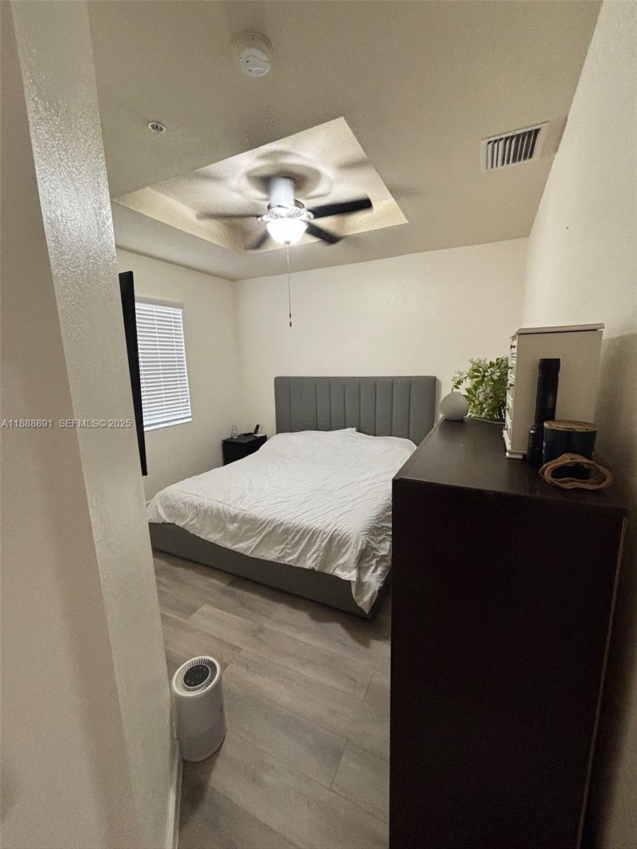 FIJI CONDO NO 1 - Residential