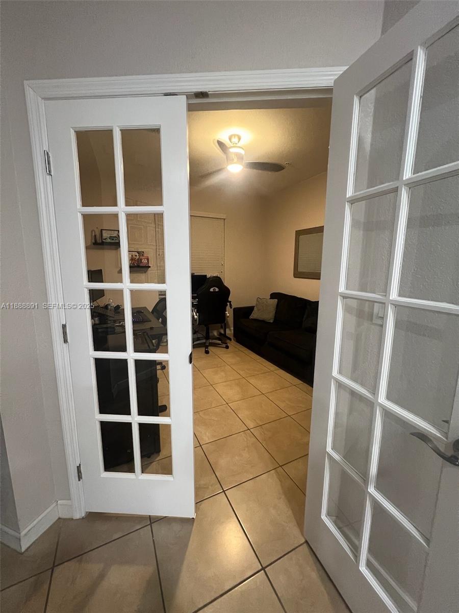 FIJI CONDO NO 1 - Residential