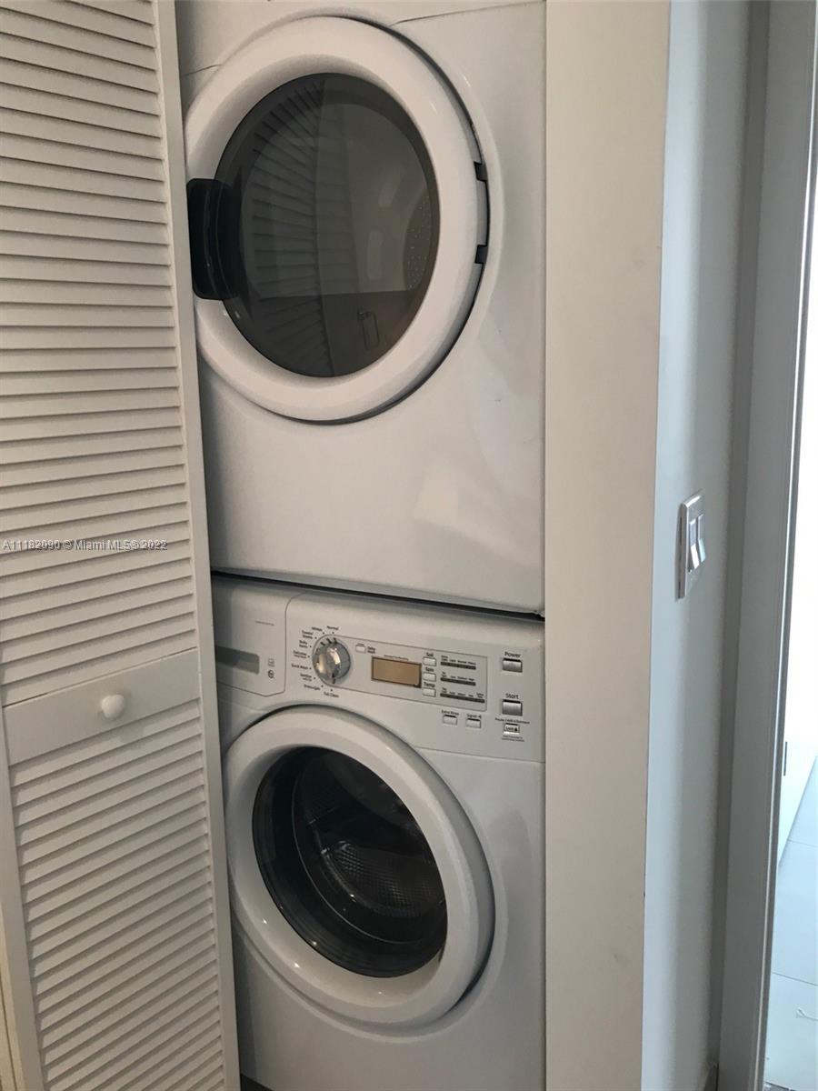 1010 BRICKELL CONDO - Residential