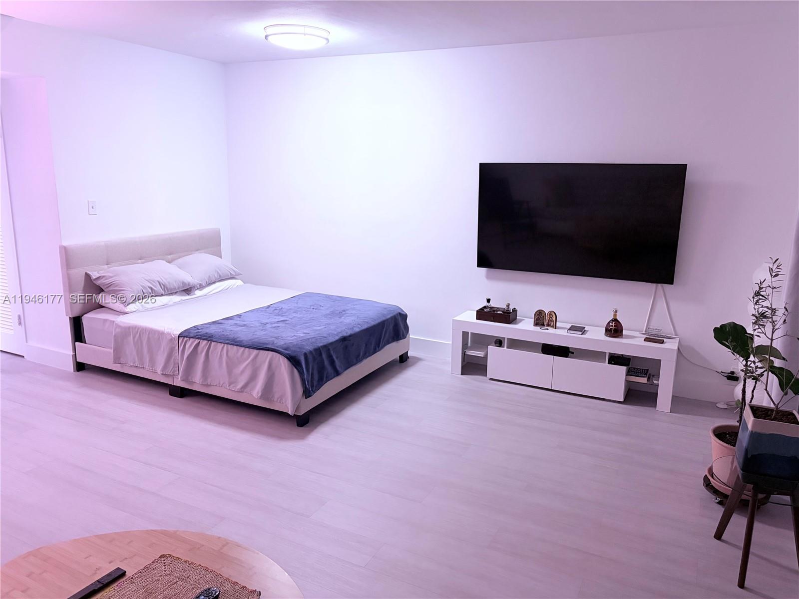 MIRADOR 1000 CONDO - Residential