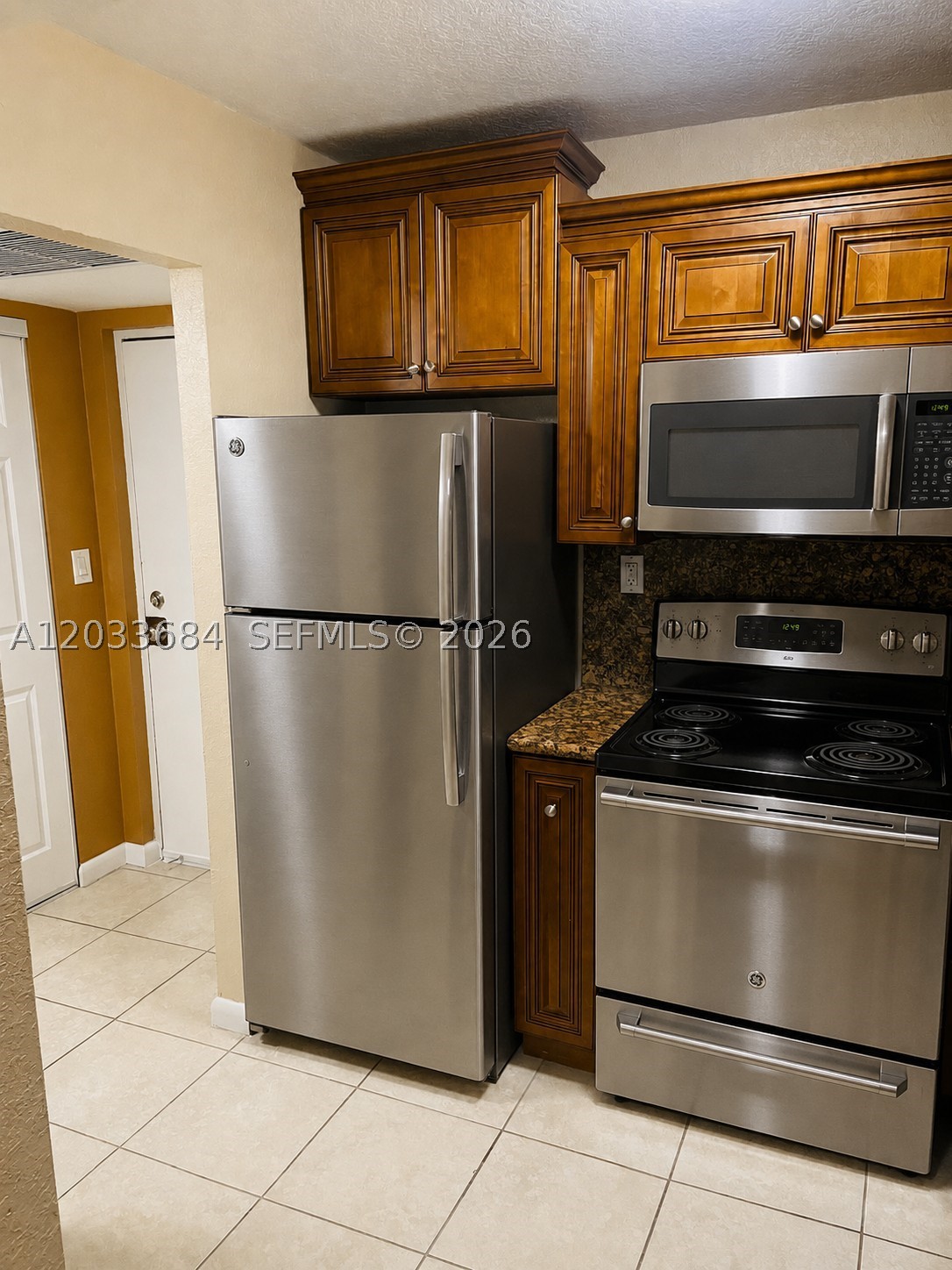 17570 Atlantic Blvd 306