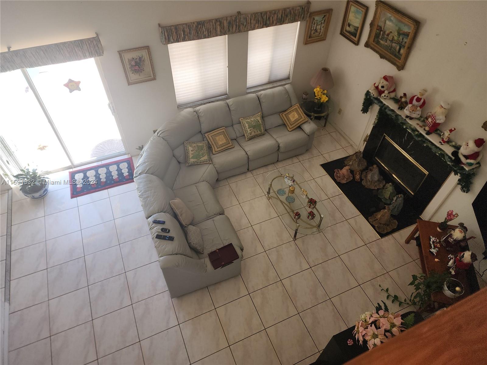 1 EH TAMPA PALMS 2C UNIT 2 - Residential