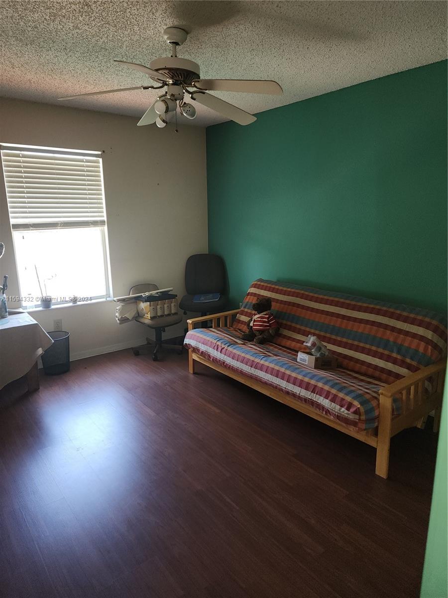 1 EH TAMPA PALMS 2C UNIT 2 - Residential