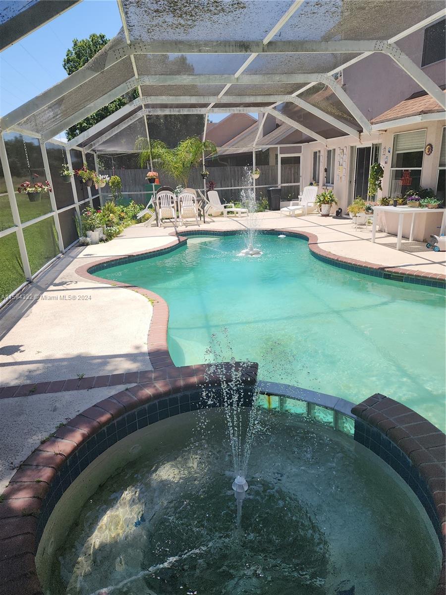 1 EH TAMPA PALMS 2C UNIT 2 - Residential