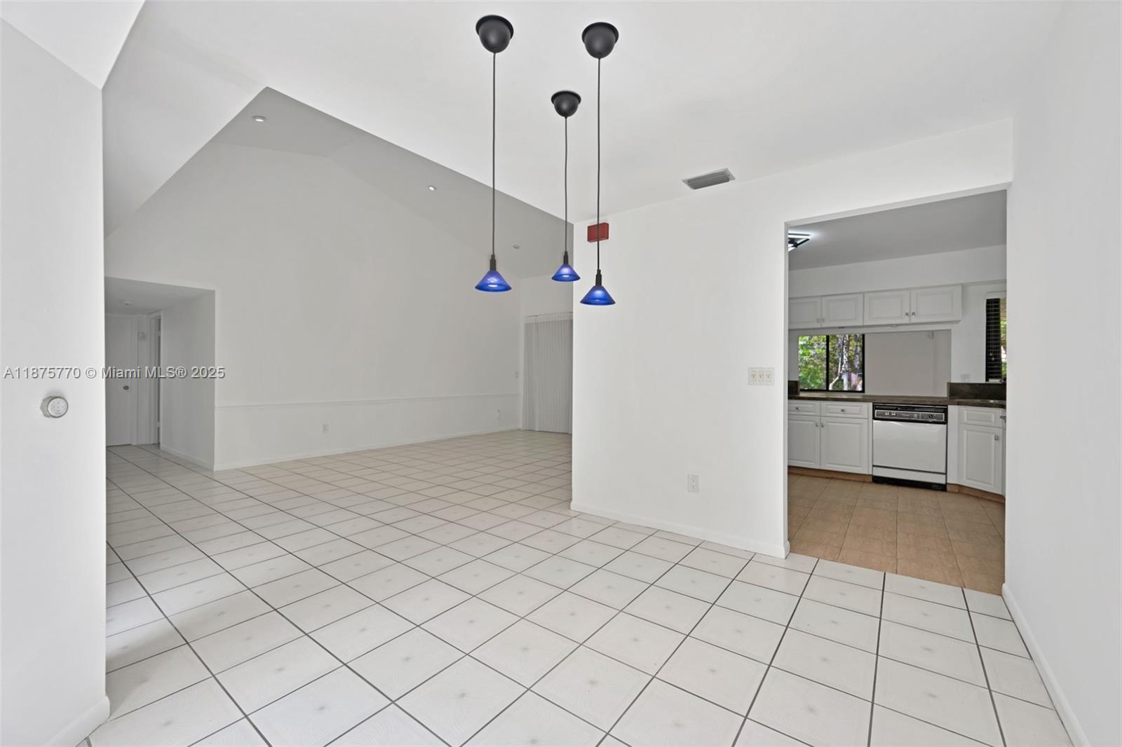 JACARANDA PARCEL 608 - Residential