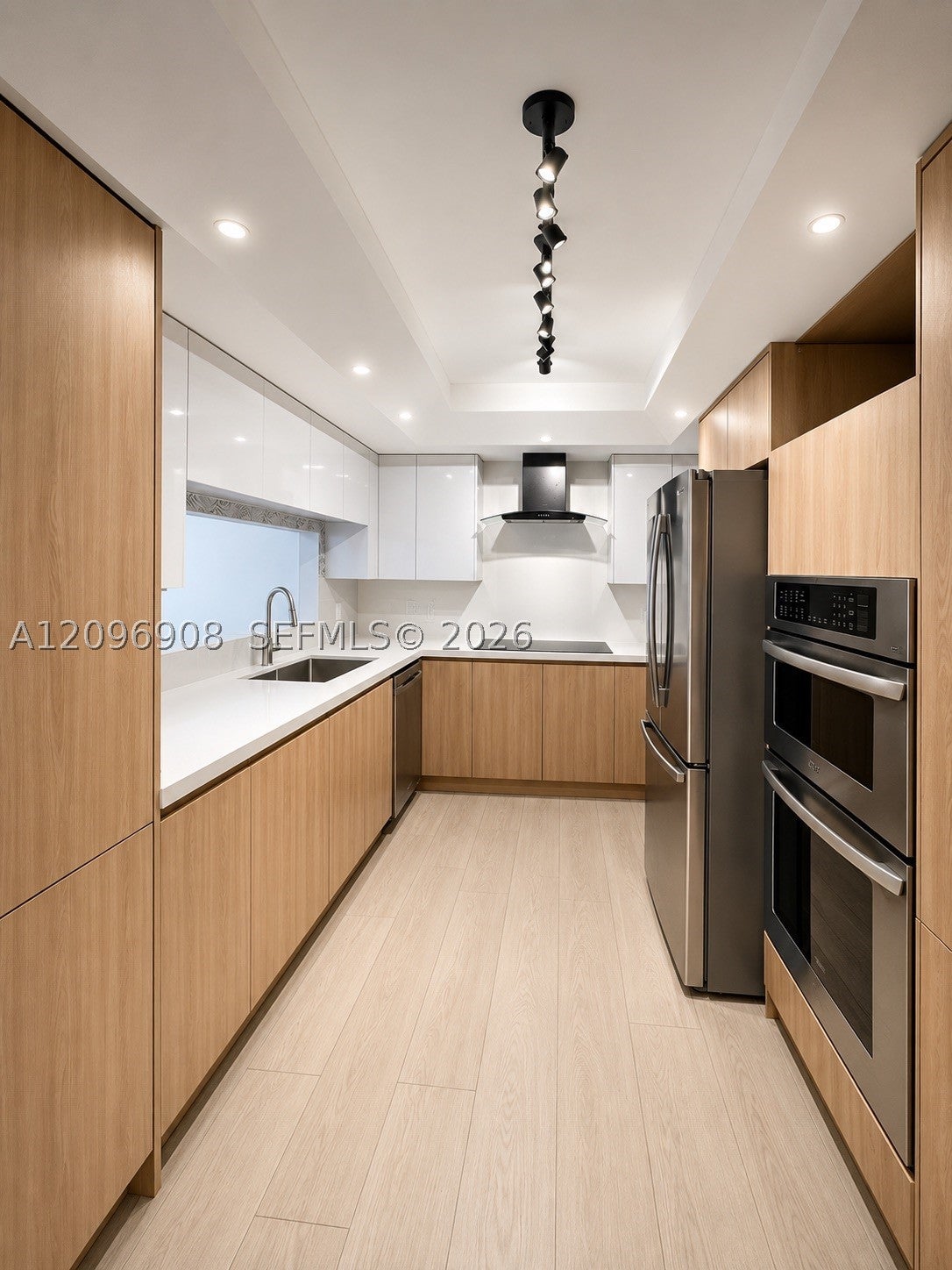 520 Brickell Key Dr A1205