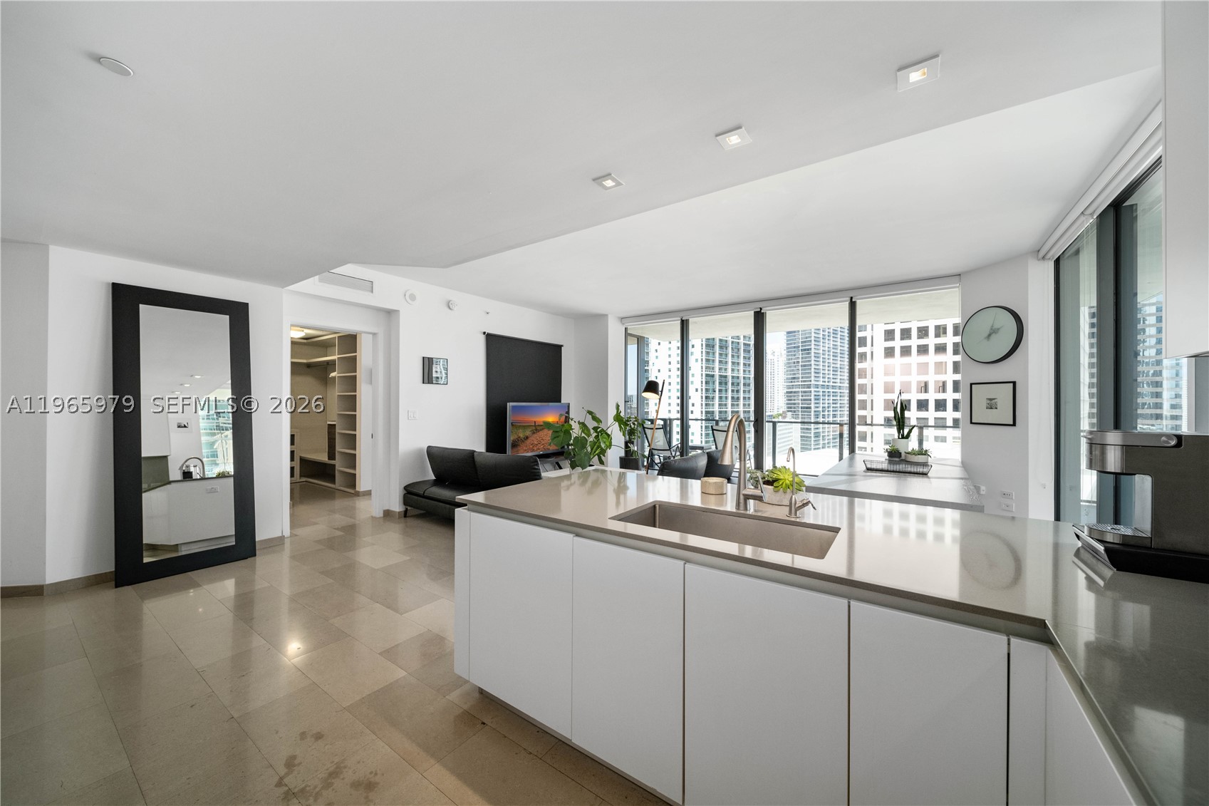 68 SE 6th St 1201