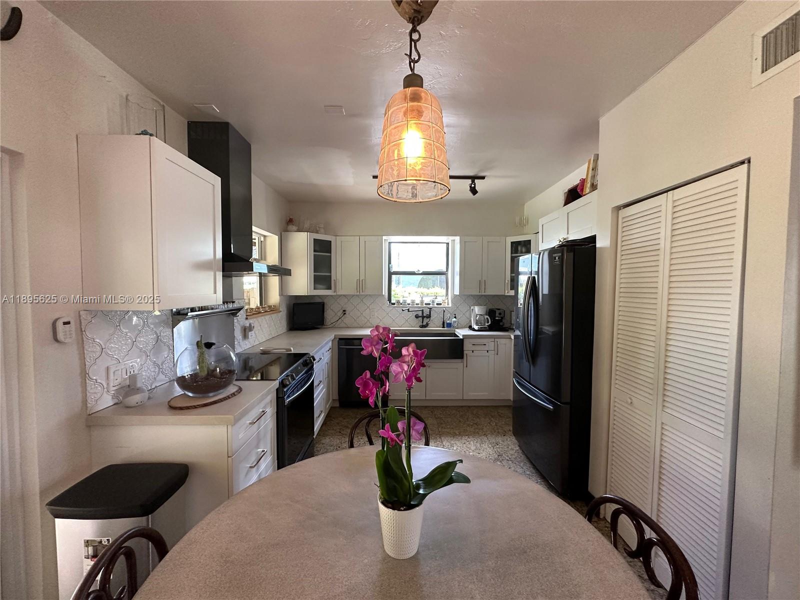 BAY VISTA PARK AMD PL - Residential Lease