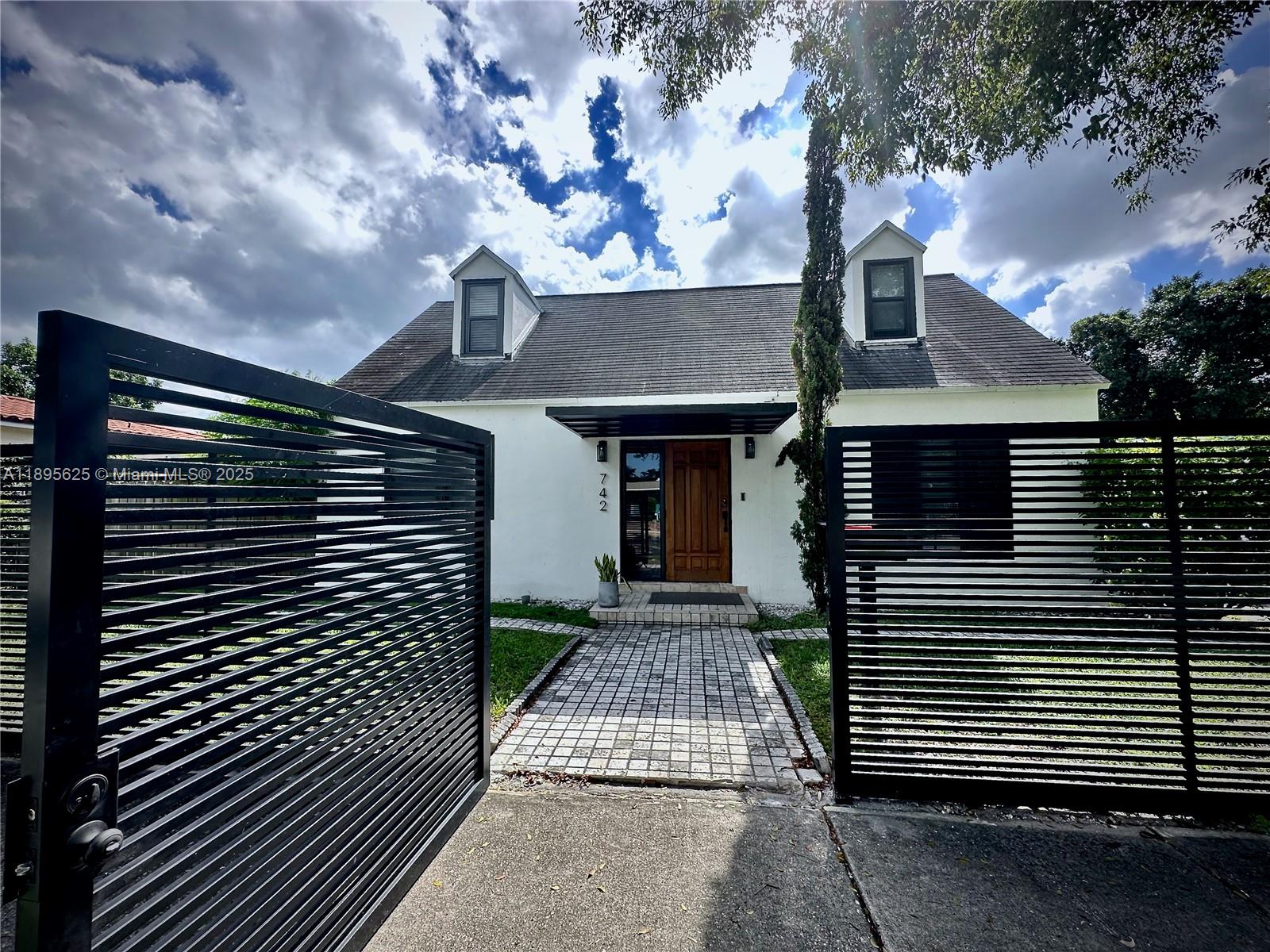 BAY VISTA PARK AMD PL - Residential Lease