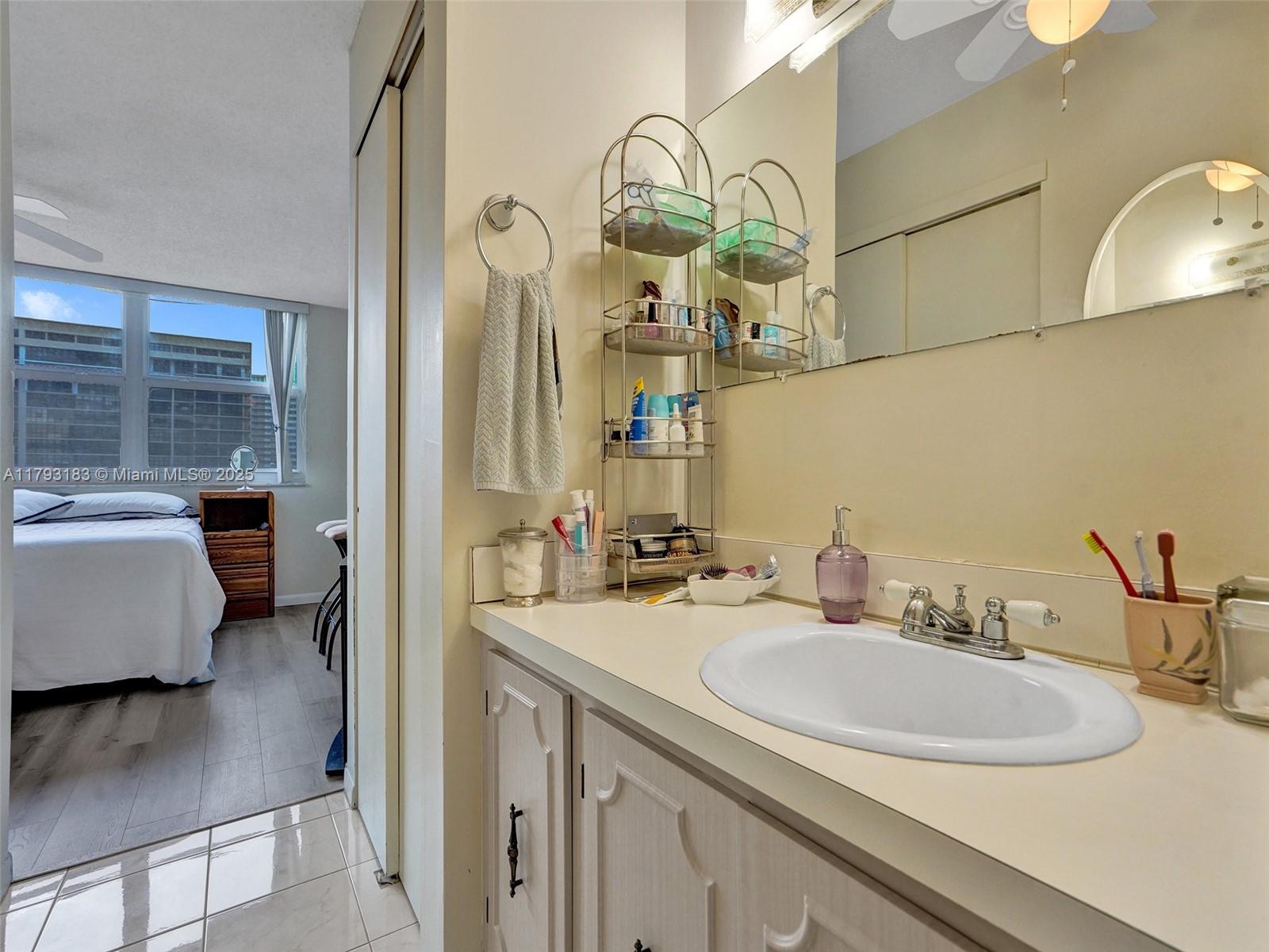 3113 S Ocean Drive 603