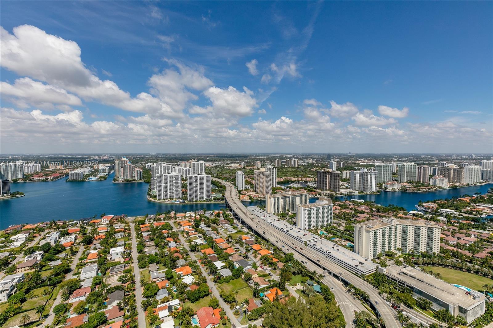 RESIDENCES BY ARMANI CASA - Residential