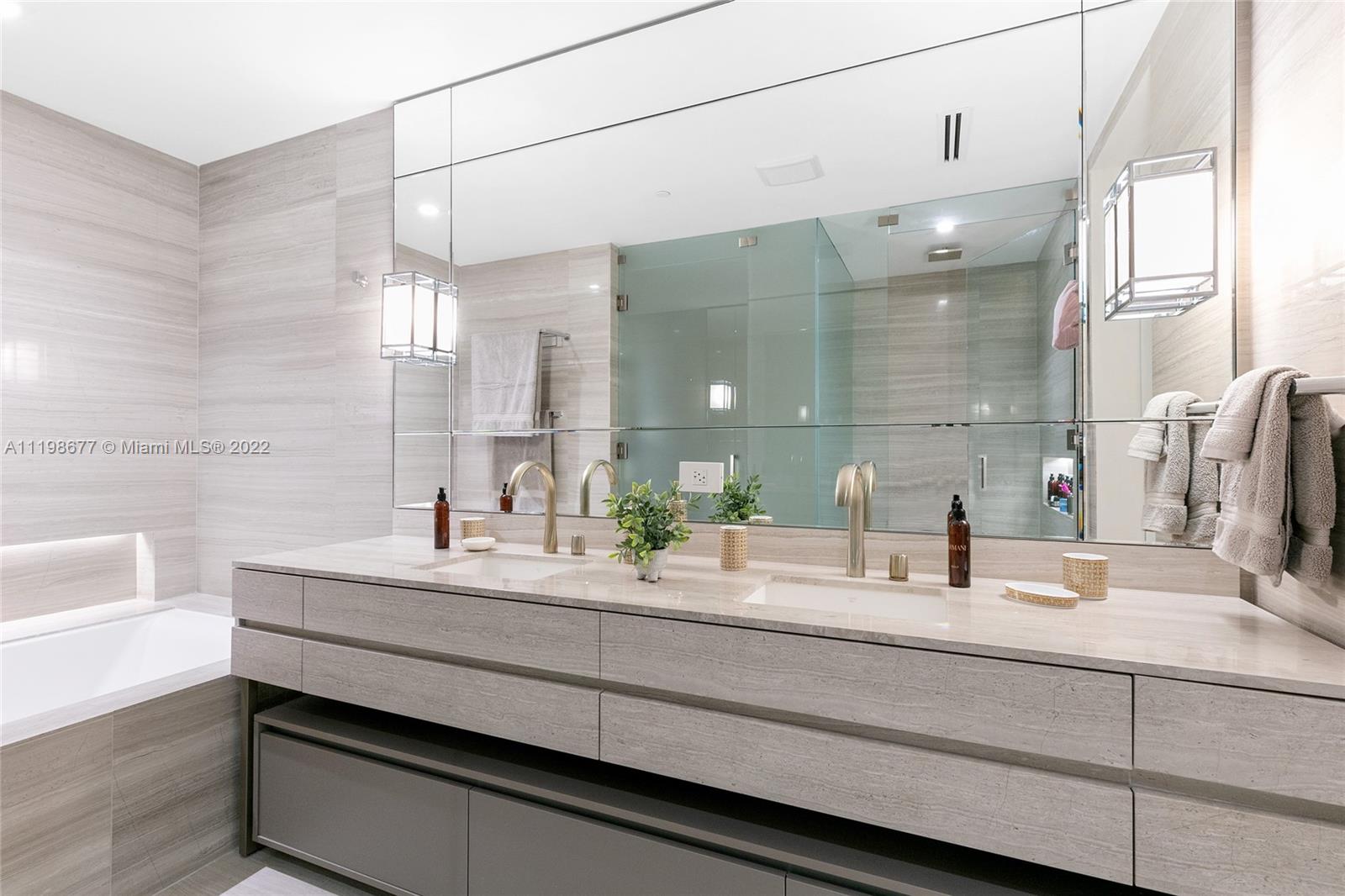 RESIDENCES BY ARMANI CASA - Residential