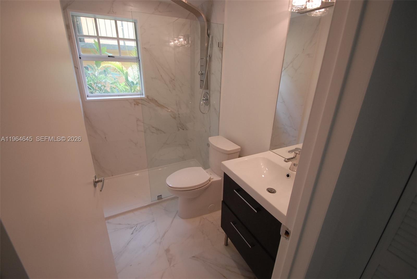 1255 Pennsylvania Ave 101