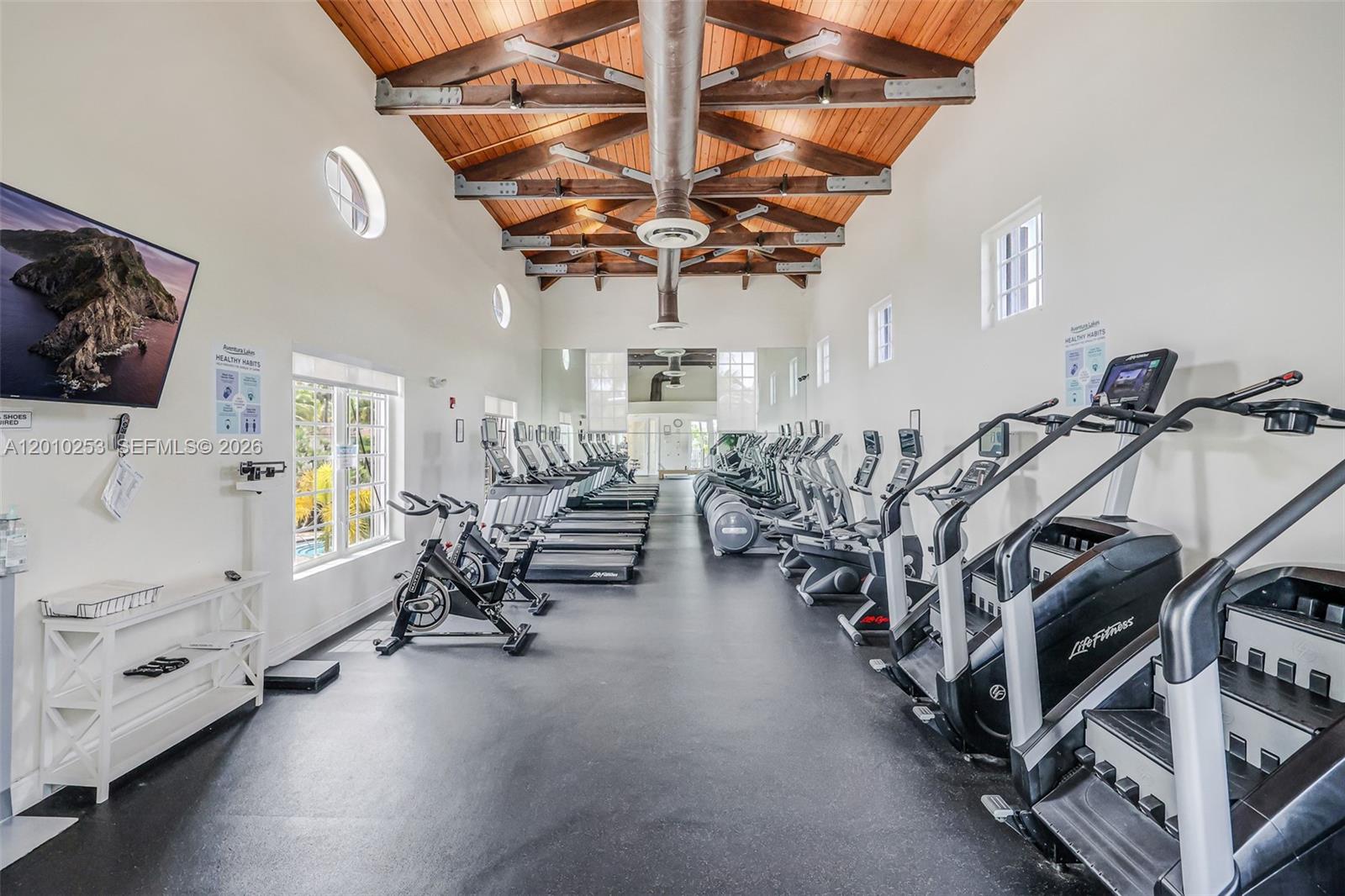 AVENTURA LAKES PHASE 1 - Residential