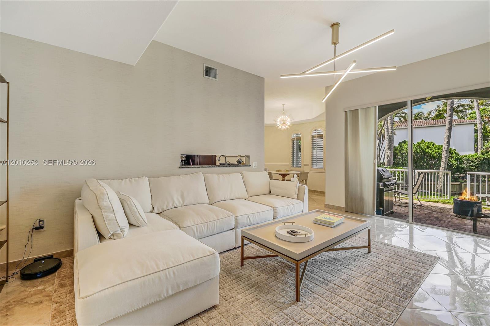 AVENTURA LAKES PHASE 1 - Residential