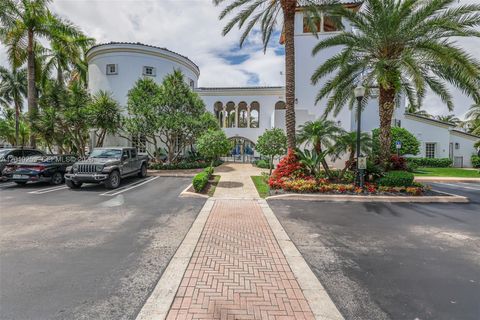 Tiny photo for 20990 NE 30th Pl, Aventura, FL 33180 (MLS # A12010253)