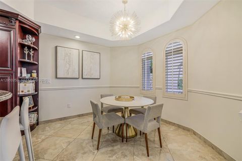 Tiny photo for 20990 NE 30th Pl, Aventura, FL 33180 (MLS # A12010253)