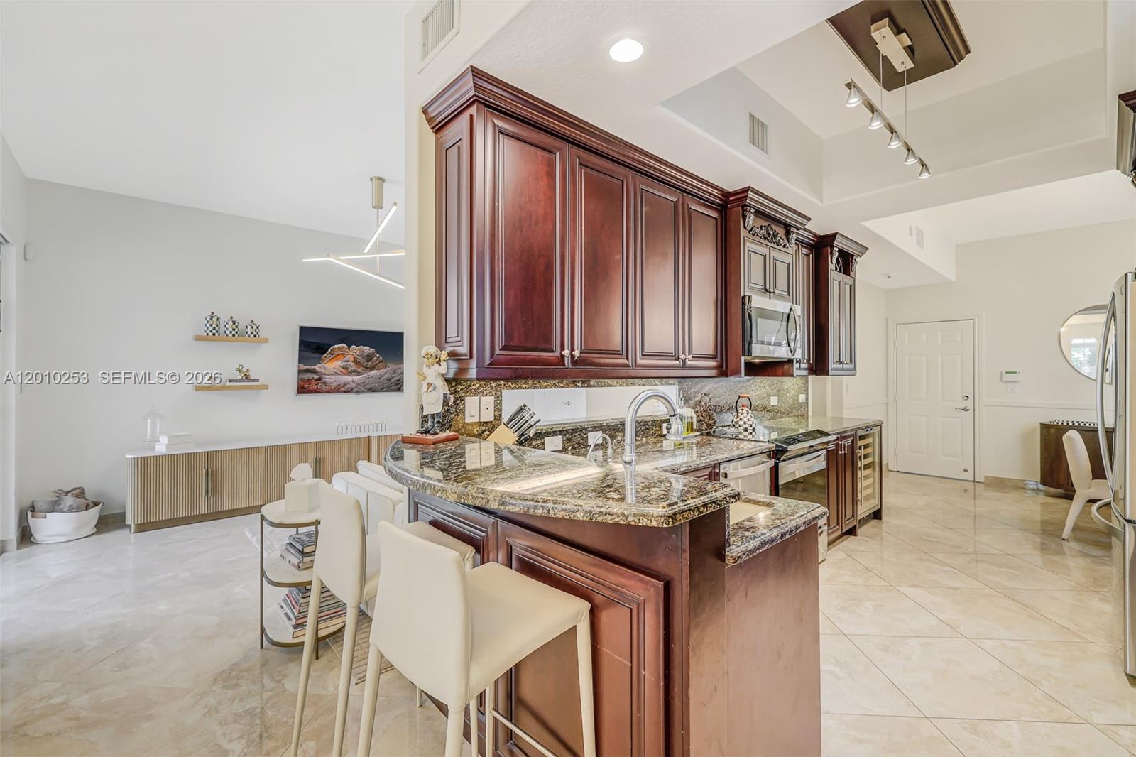AVENTURA LAKES PHASE 1 - Residential