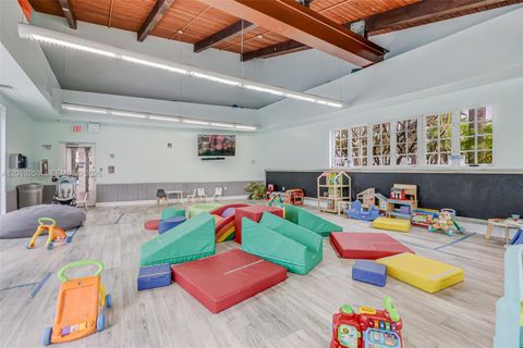 Tiny photo for 20990 NE 30th Pl, Aventura, FL 33180 (MLS # A12010253)