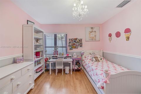 Tiny photo for 20990 NE 30th Pl, Aventura, FL 33180 (MLS # A12010253)