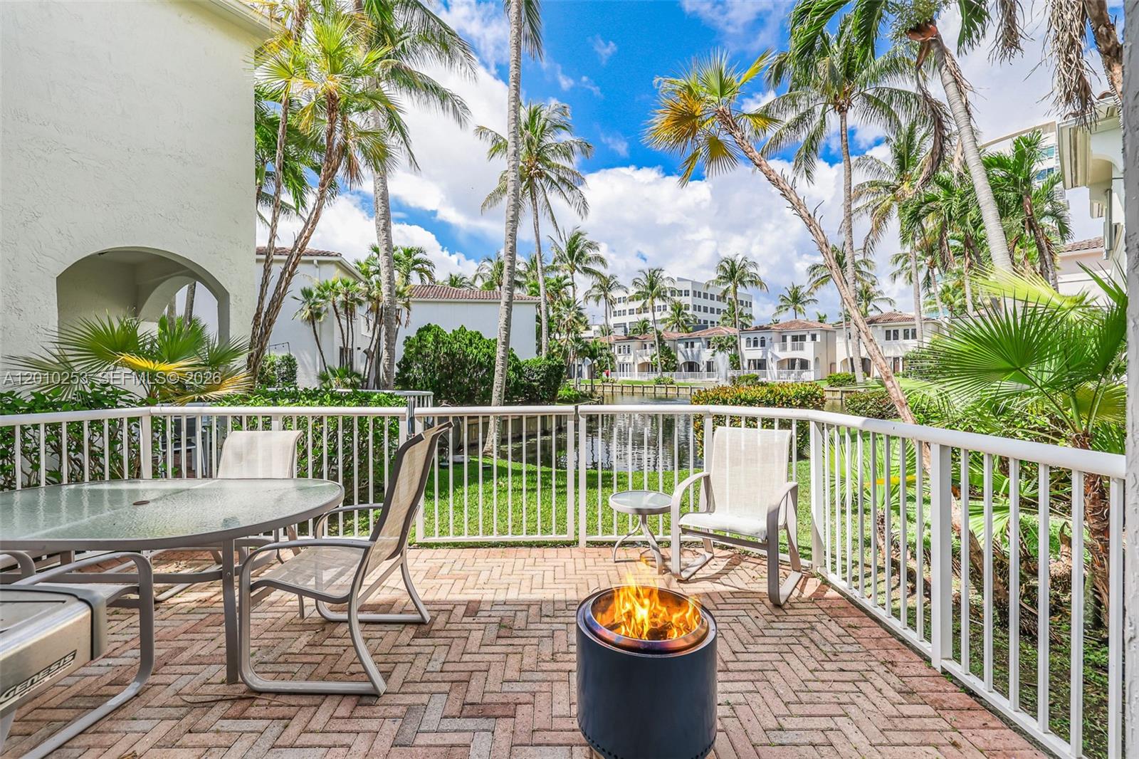 AVENTURA LAKES PHASE 1 - Residential