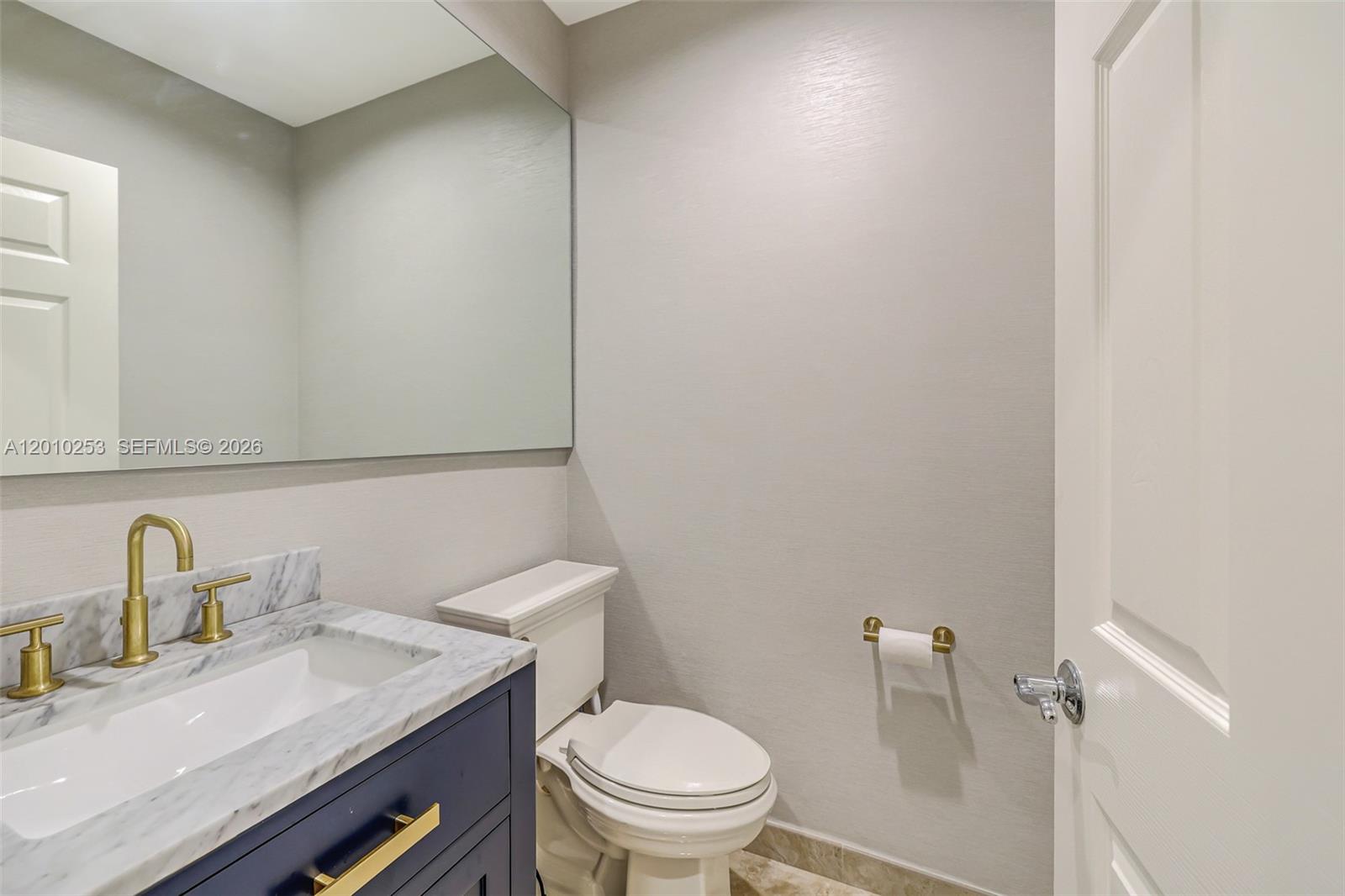 AVENTURA LAKES PHASE 1 - Residential
