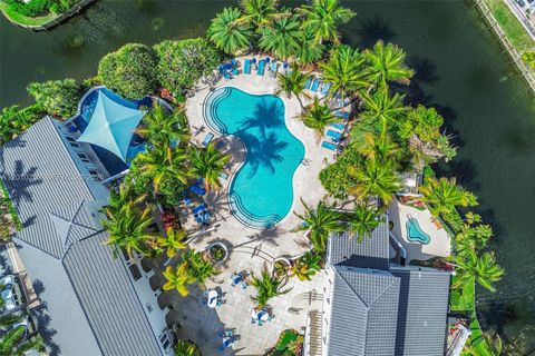 Tiny photo for 20990 NE 30th Pl, Aventura, FL 33180 (MLS # A12010253)