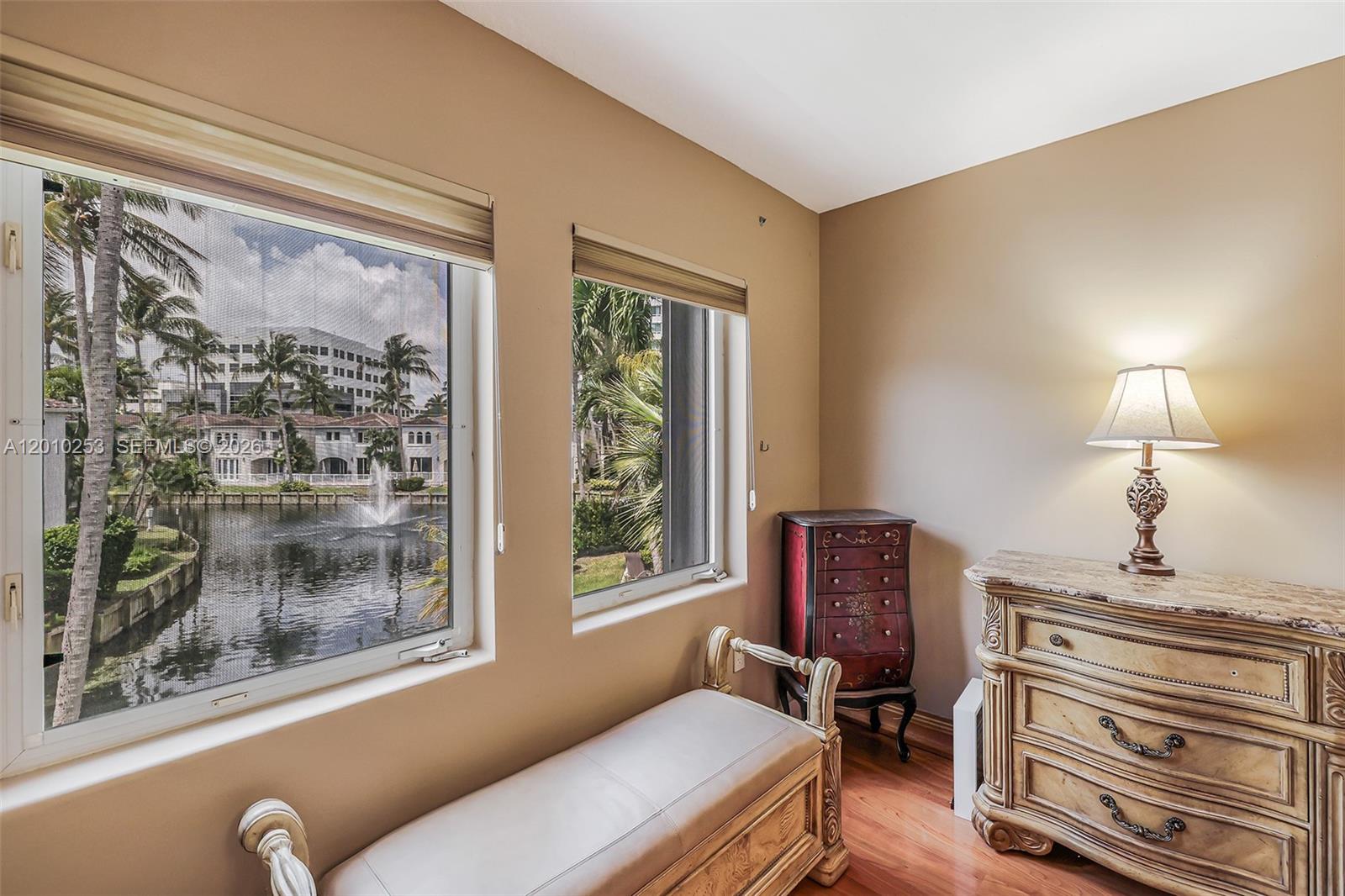 AVENTURA LAKES PHASE 1 - Residential