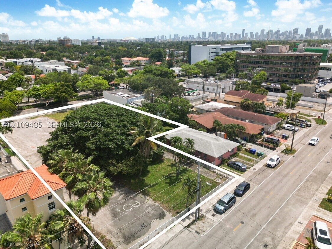 2940 SW 22nd Ter