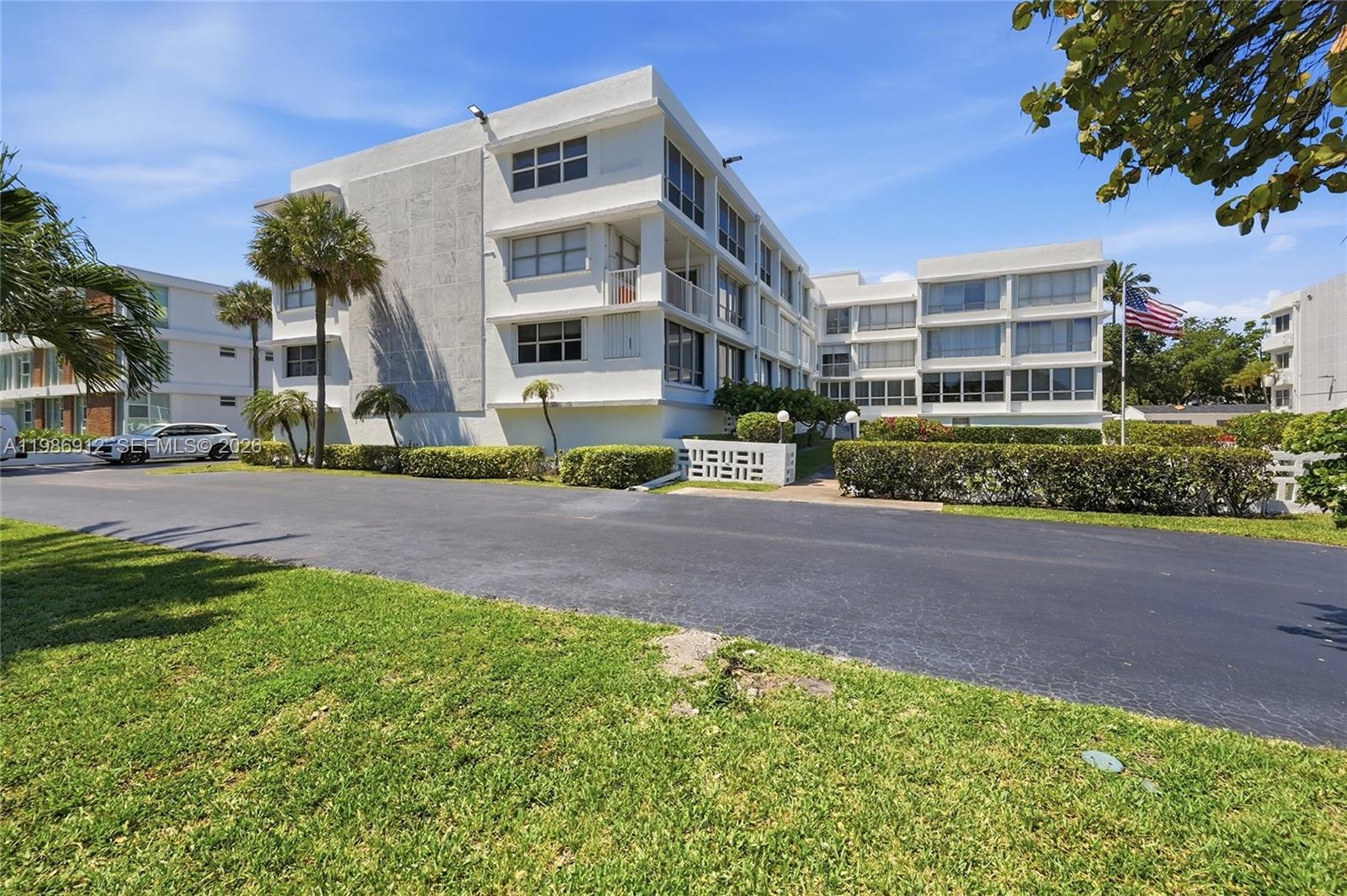 10230 Collins Ave 203