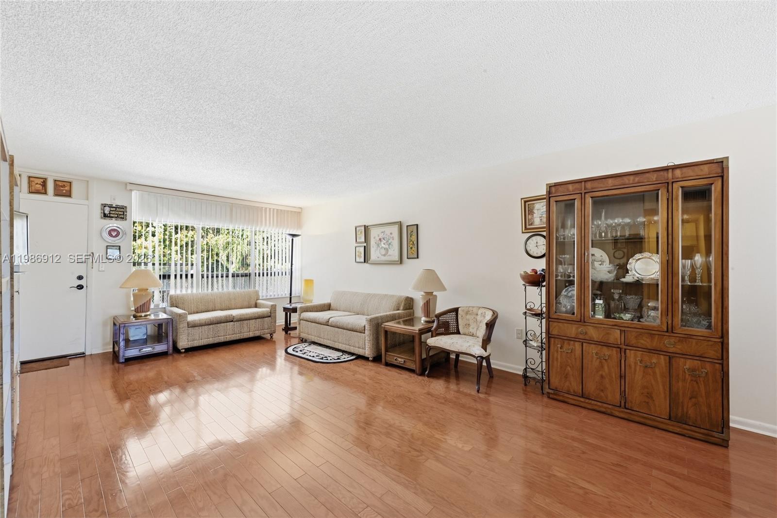 BAL HARBOUR RES SEC - Residential