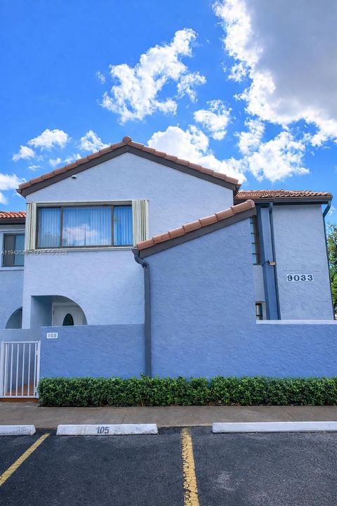 9033 SW 123rd Ct 105 Miami FL 33186