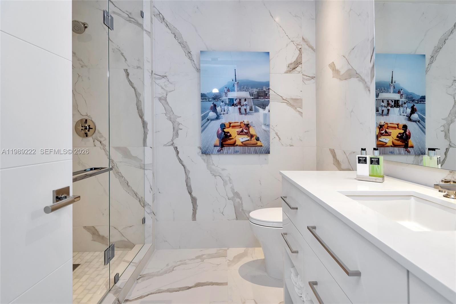 CONTINUUM ON SOUTH BEACH - Residential Lease