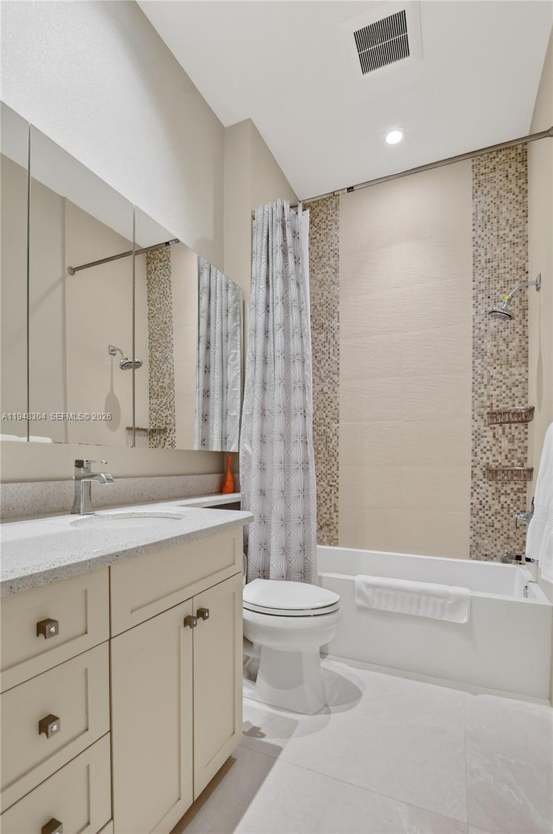 ST ANDREWS COUNTRY CLUB 1 - Residential