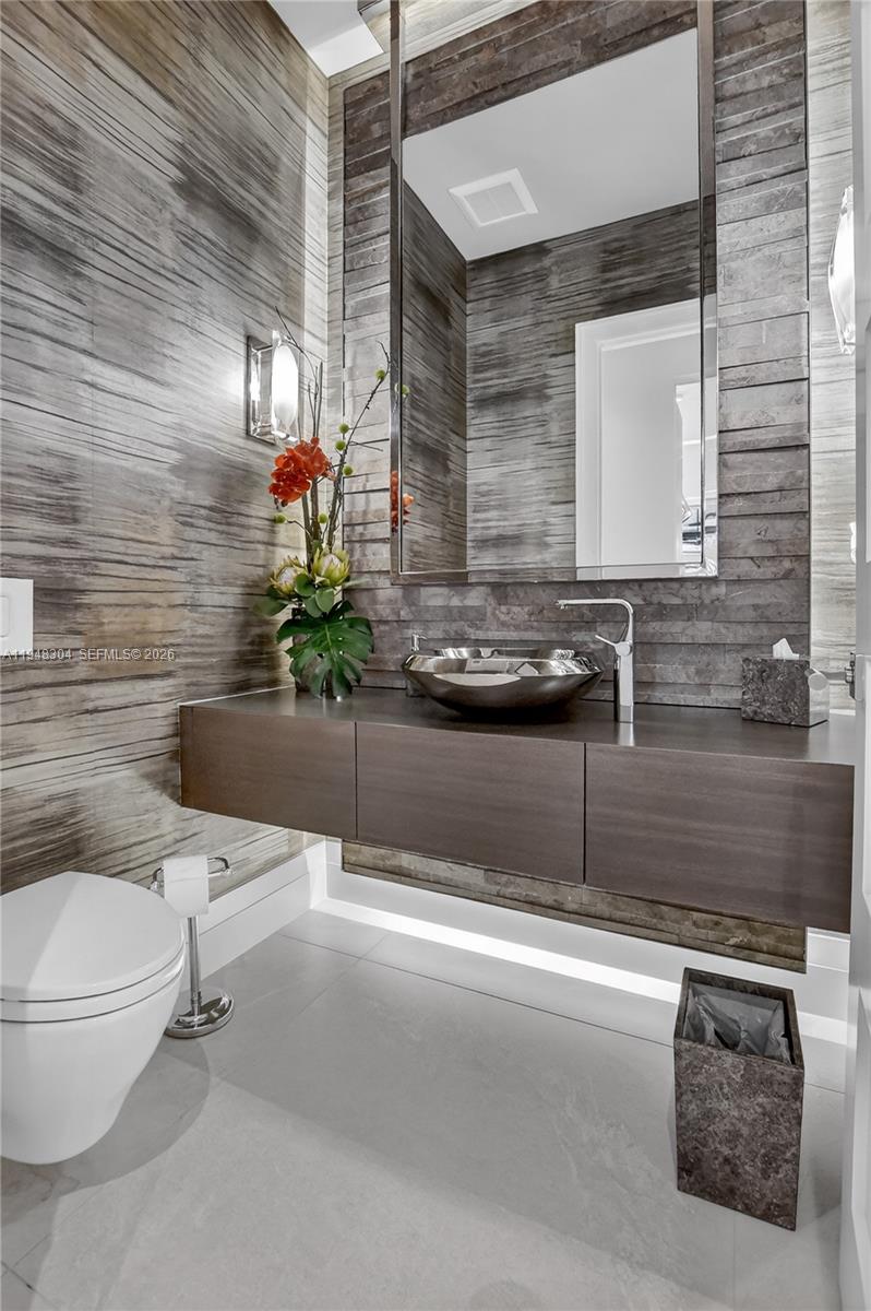 ST ANDREWS COUNTRY CLUB 1 - Residential