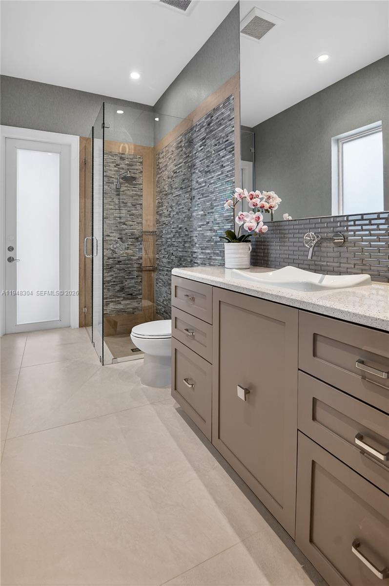 ST ANDREWS COUNTRY CLUB 1 - Residential