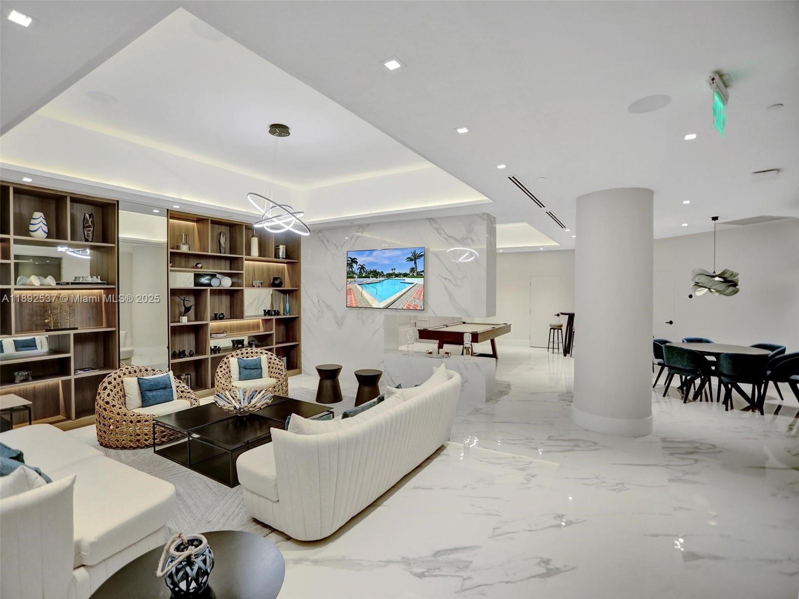 WILLIAMS ISLAND - Residential