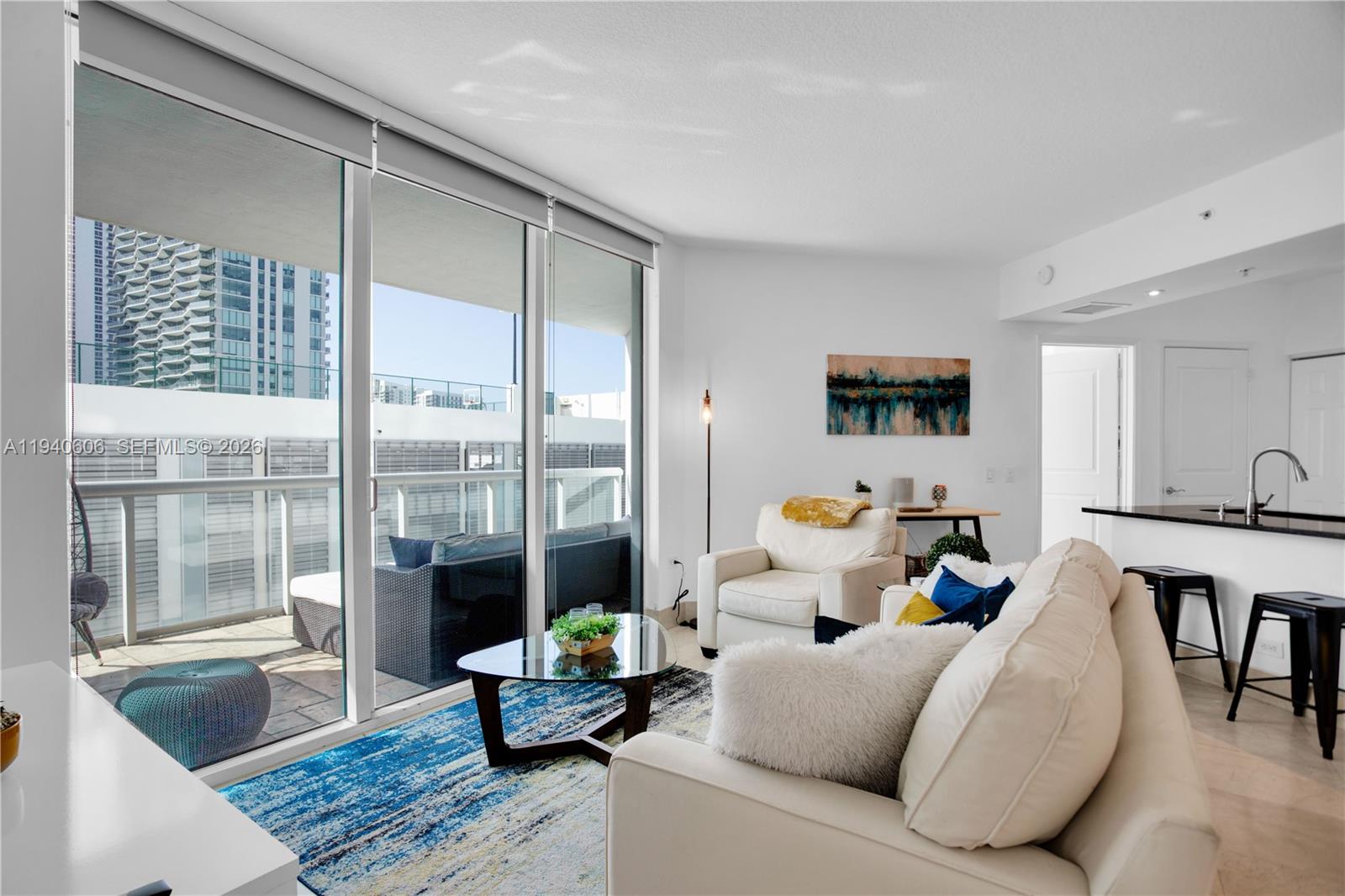 PLATINUM CONDO - Residential Lease