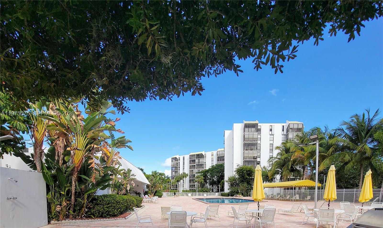 BISCAYA III CONDO - Residential