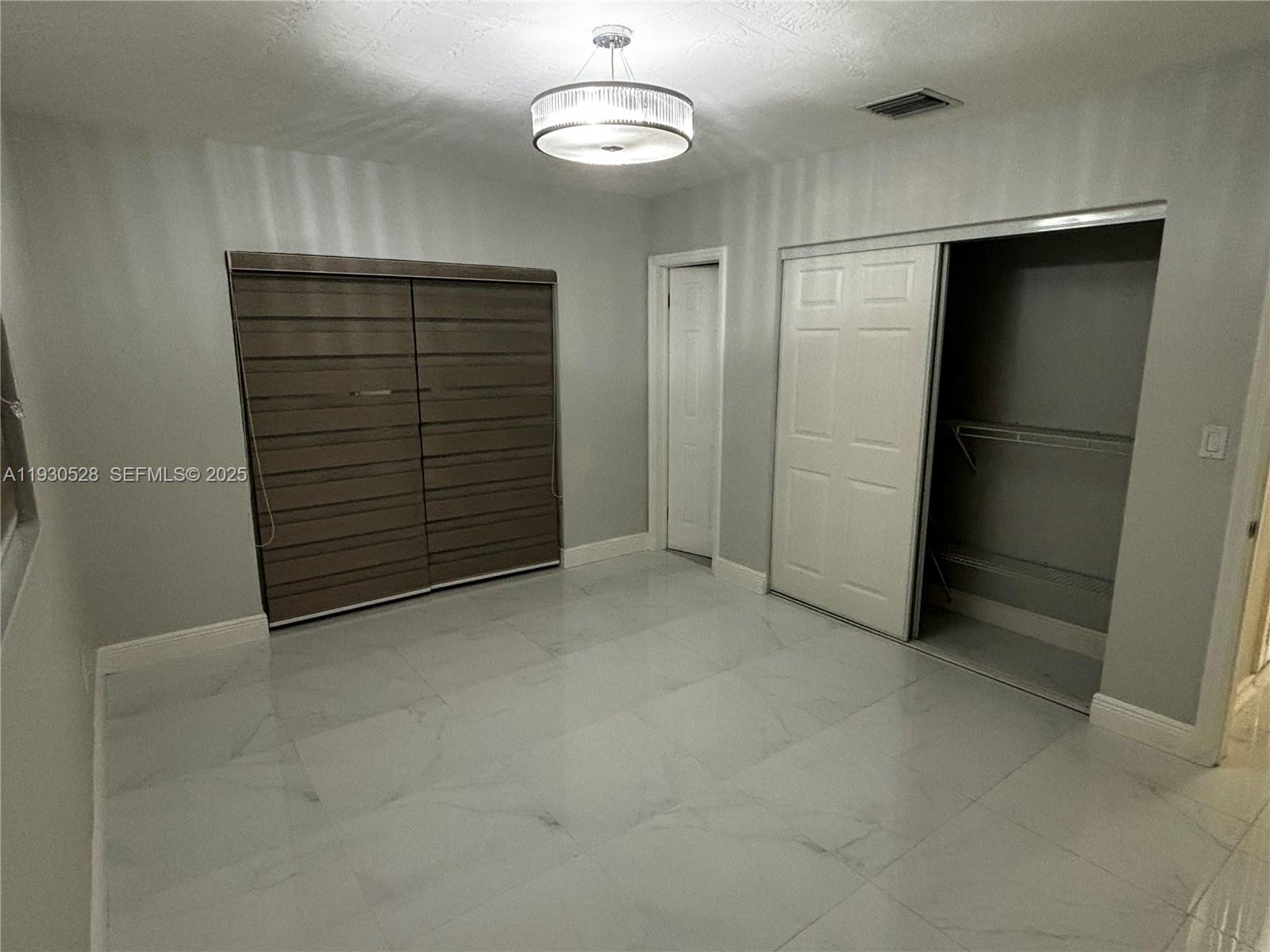 BEL AIRE SEC 8 - Residential Lease