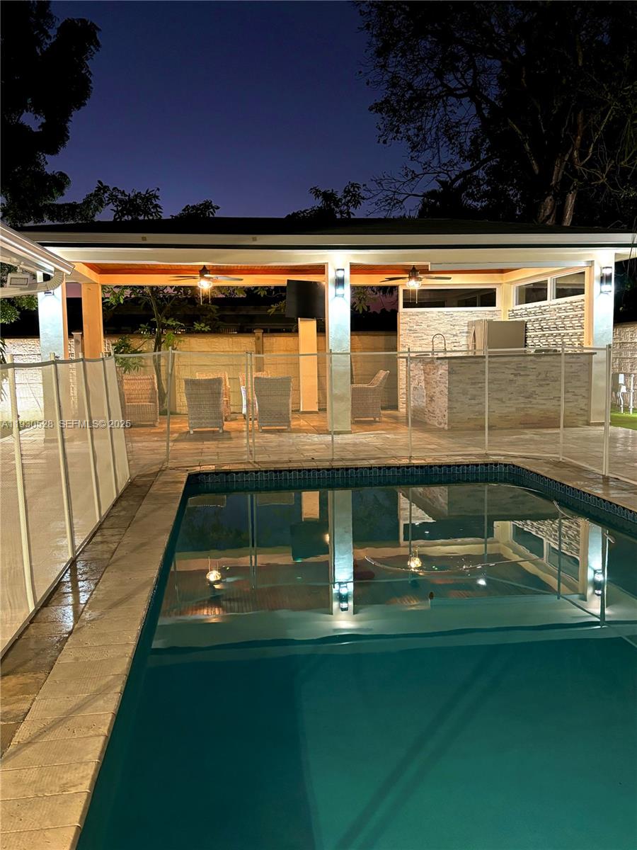 BEL AIRE SEC 8 - Residential Lease