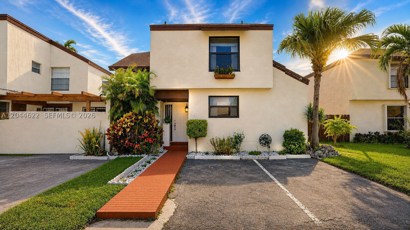 635 NW 97th Pl, Miami FL 33172