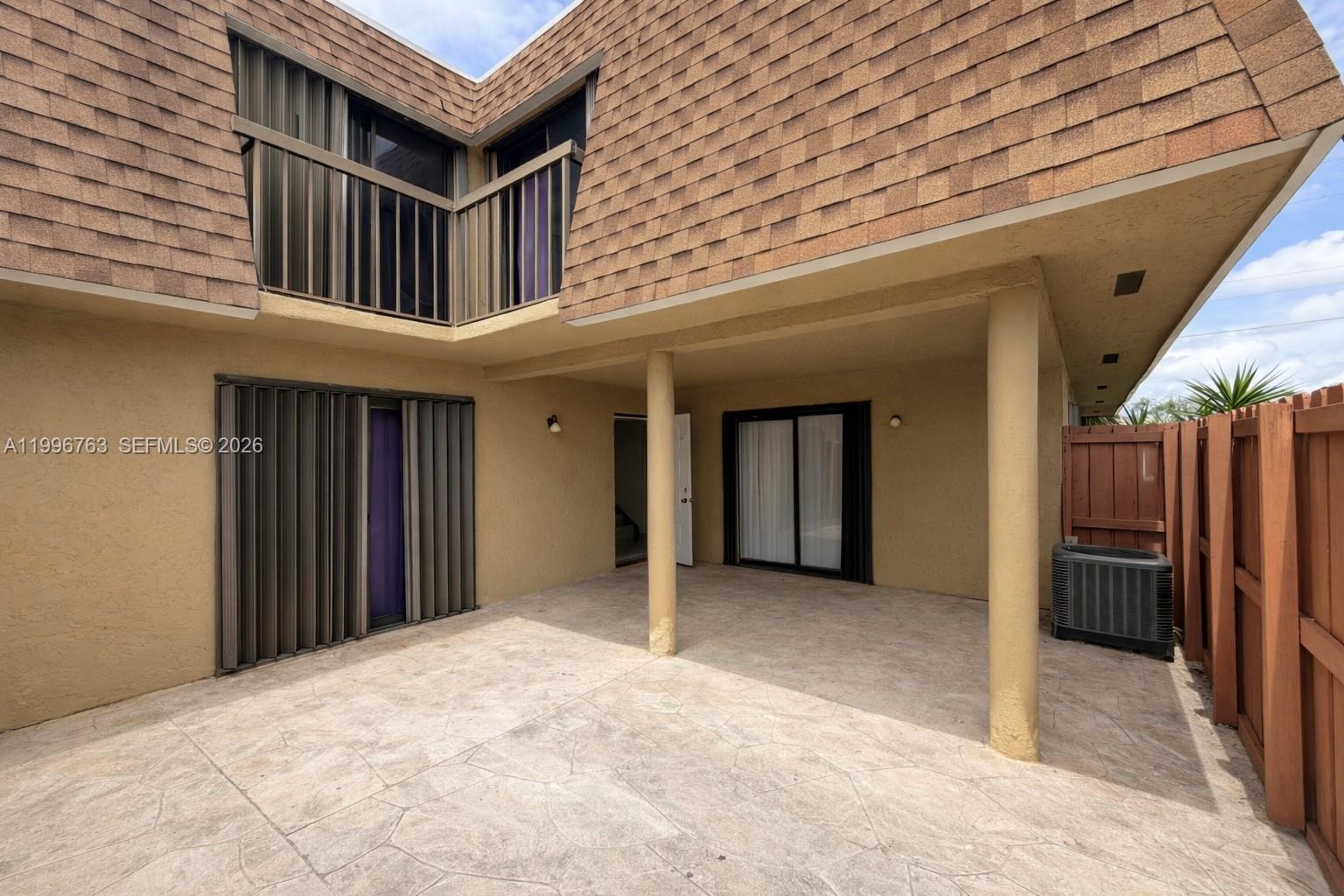 2455 W 67th Pl 10-14