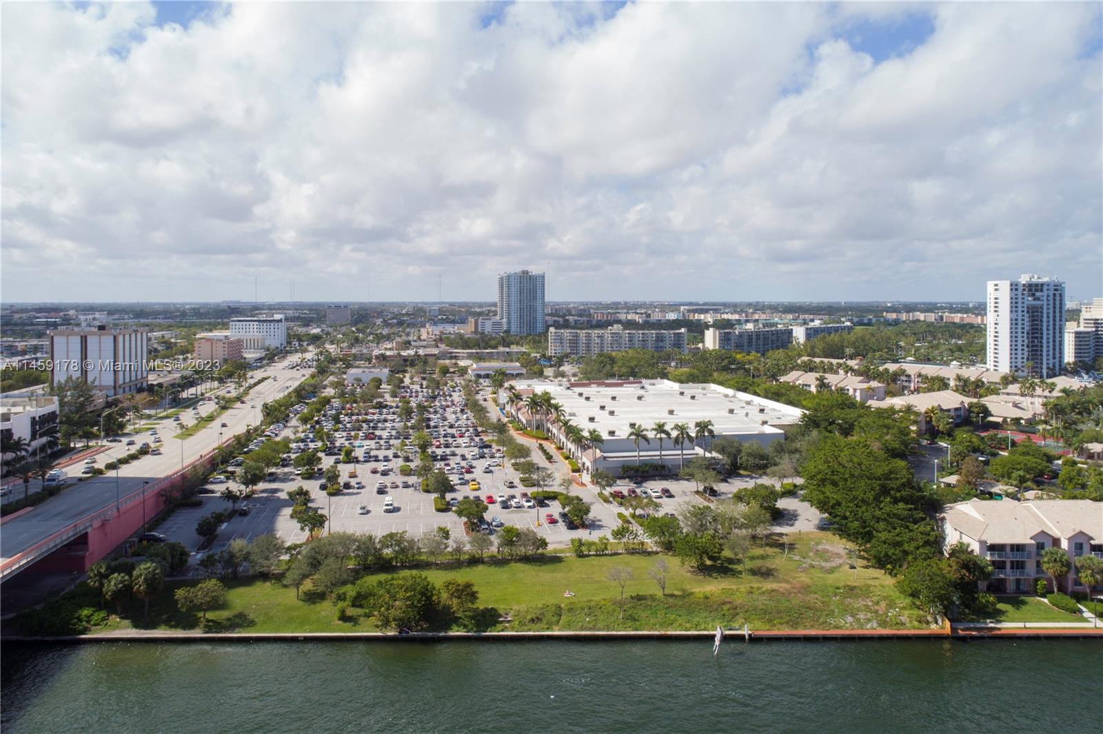 4010 S Ocean Dr R2206