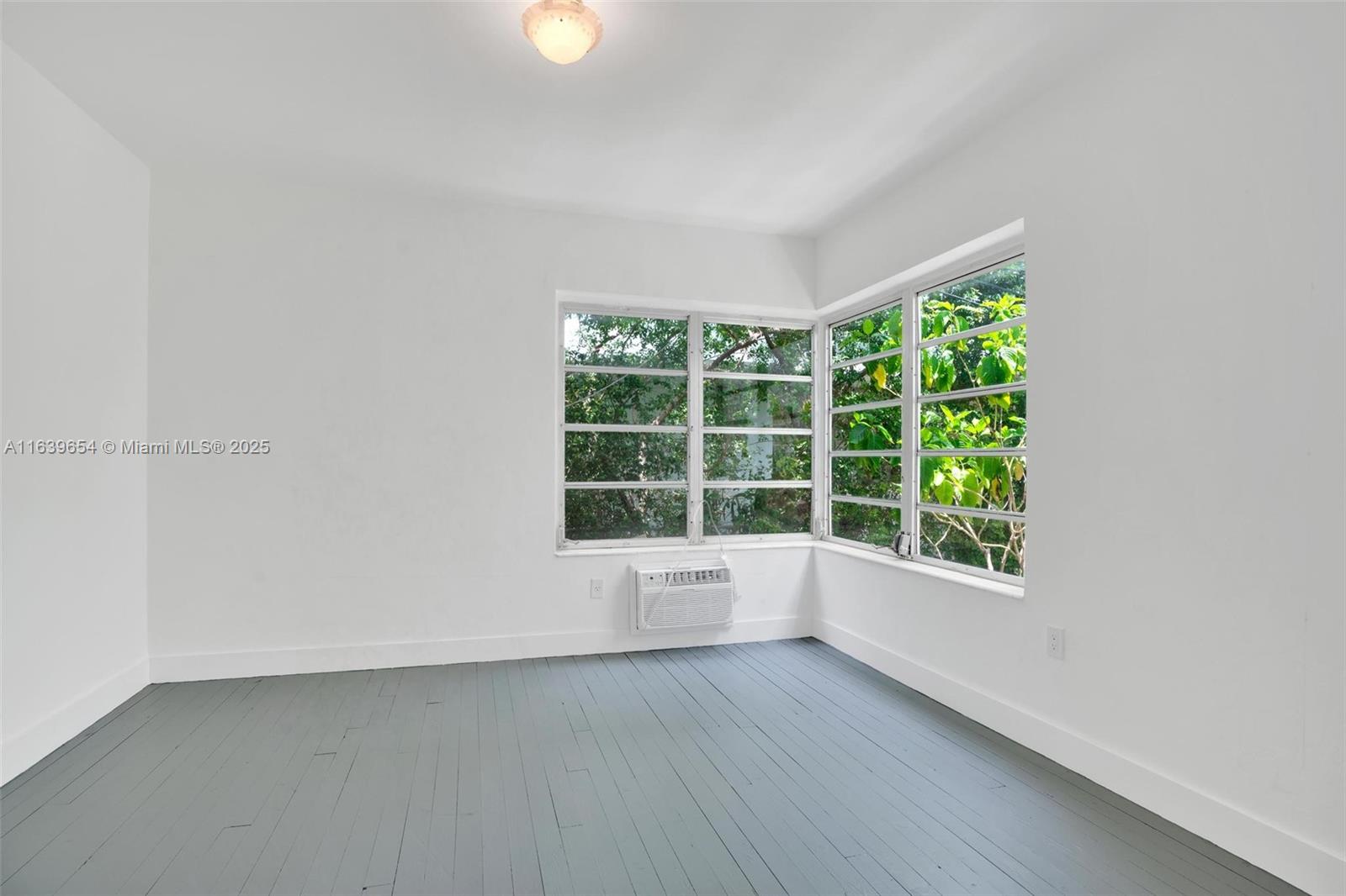 821 JEFFERSON CONDO - Residential