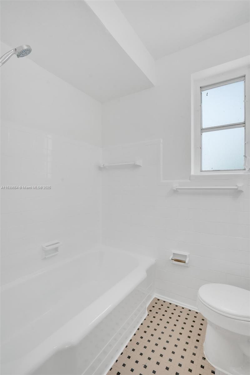 821 JEFFERSON CONDO - Residential