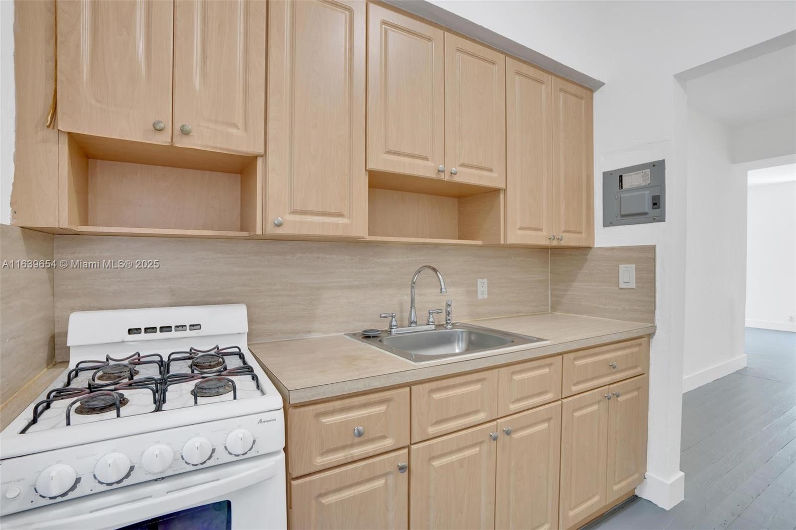 821 JEFFERSON CONDO - Residential