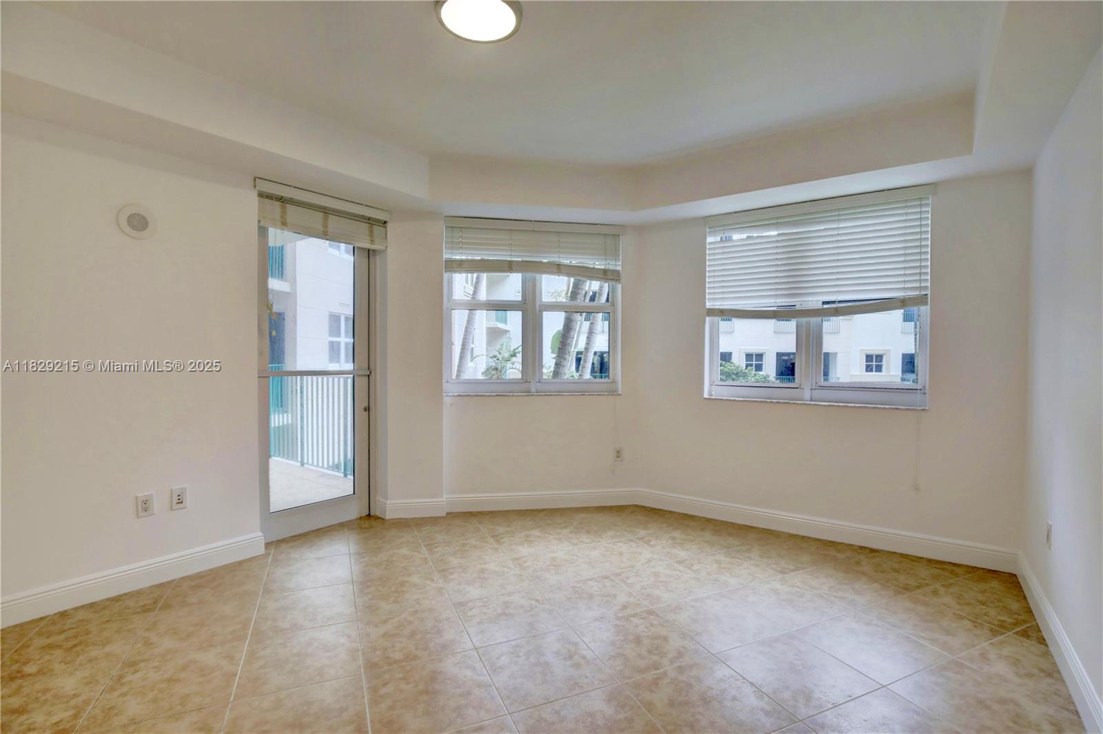 TURNBERRY VILLAGE SO TOWE - Residential